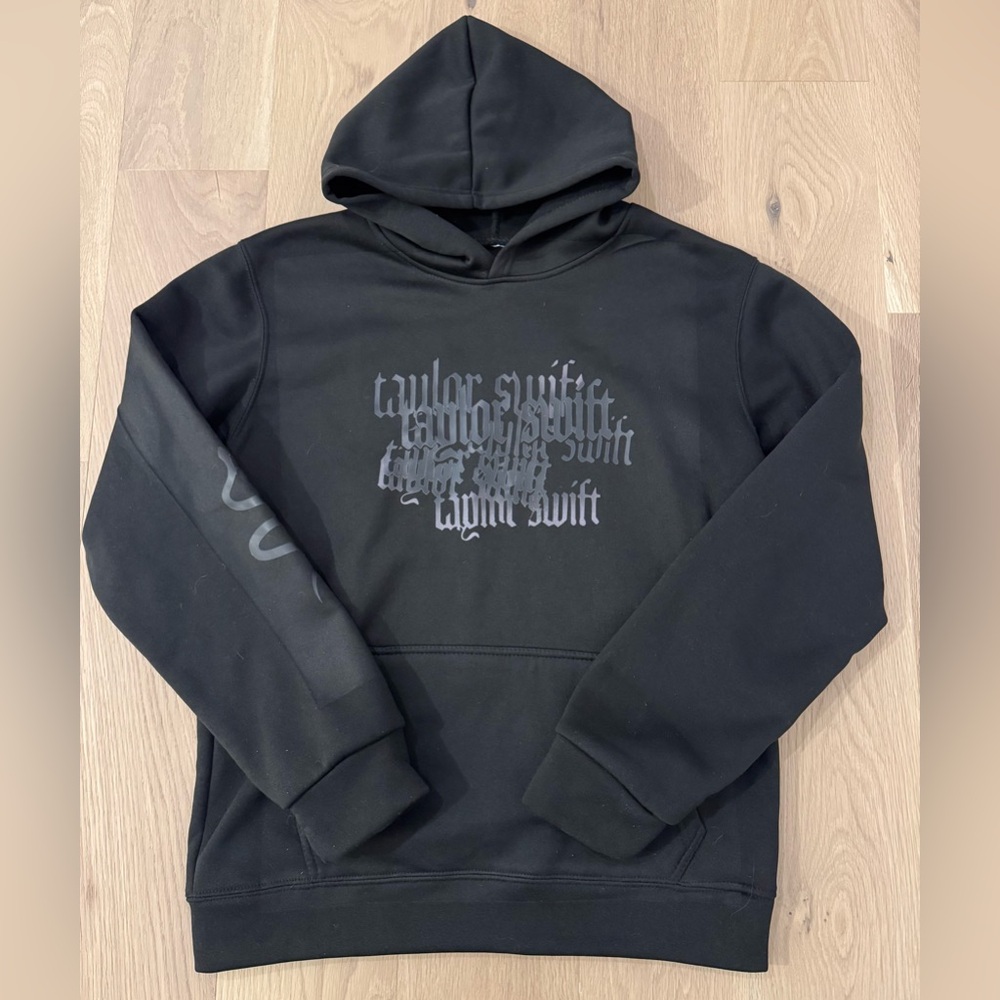 ⭐️ Authentic Taylor Swift There Will Be No Explanation Reputation Hoodie - Large